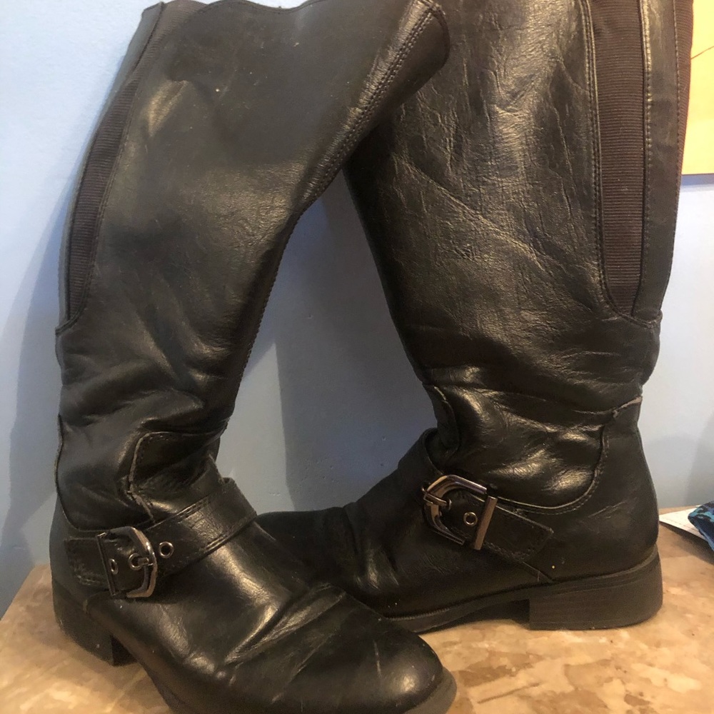 Naturalizer mid calf wide shaft boots Black